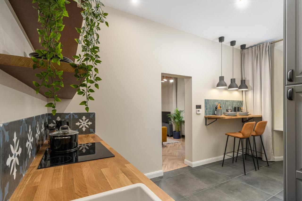 Househost Apartment : Topolowa 26/17 Cracovia Esterno foto